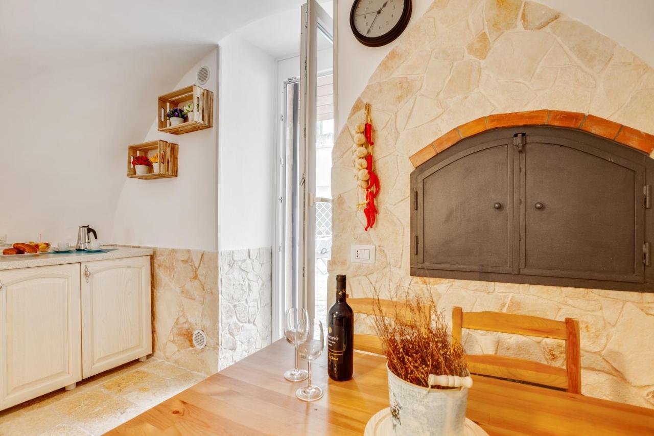 La Chicca Historic Center Beautiful Flat Apartman Monopoli Kültér fotó