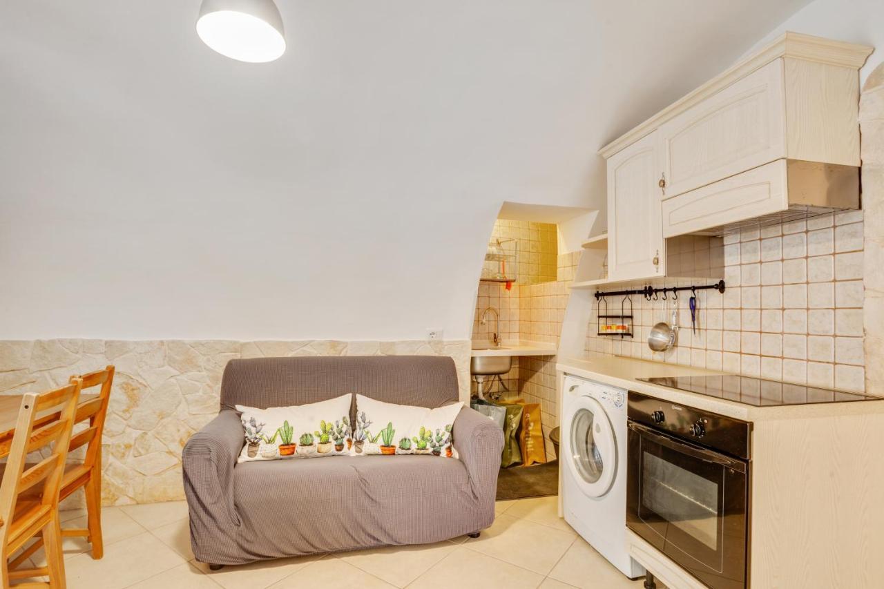 La Chicca Historic Center Beautiful Flat Apartman Monopoli Kültér fotó