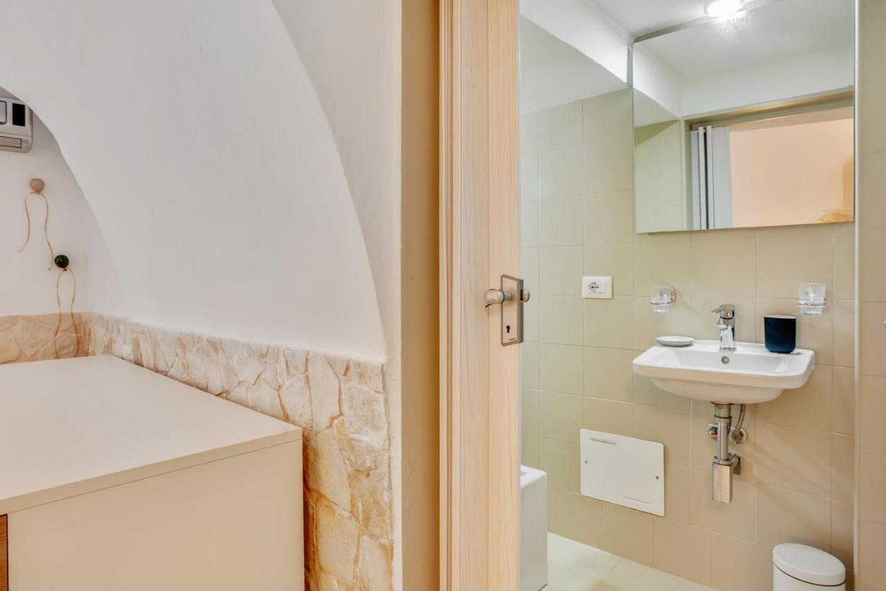 La Chicca Historic Center Beautiful Flat Apartman Monopoli Kültér fotó