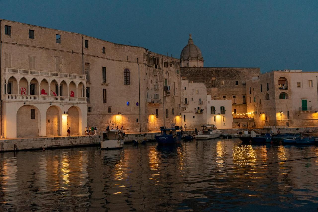 La Chicca Historic Center Beautiful Flat Apartman Monopoli Kültér fotó